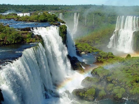 Sehenswürdigkeiten Südamerika: Iguazu Wasserfälle