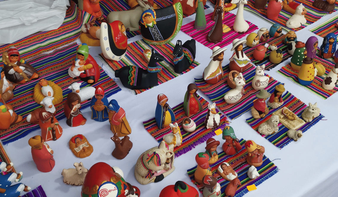 Nativity scene figures Peru